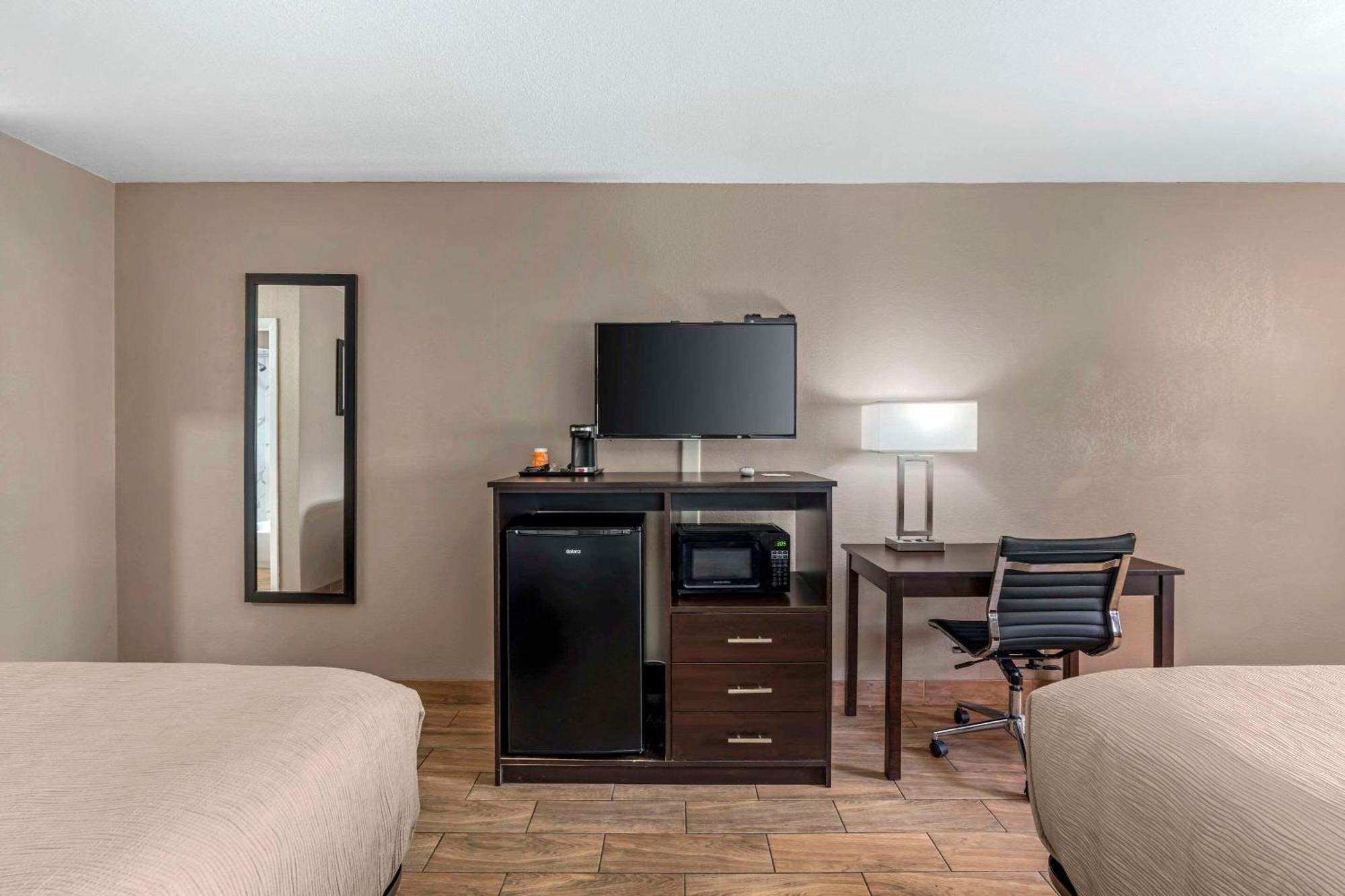 Quality Inn & Suites New Boston Exteriér fotografie