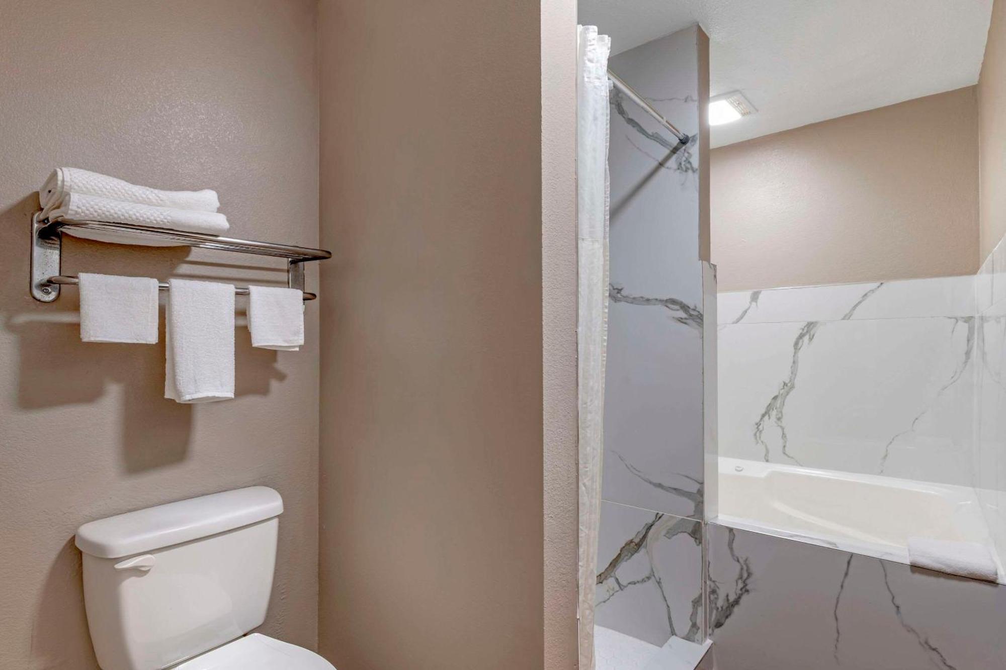 Quality Inn & Suites New Boston Exteriér fotografie