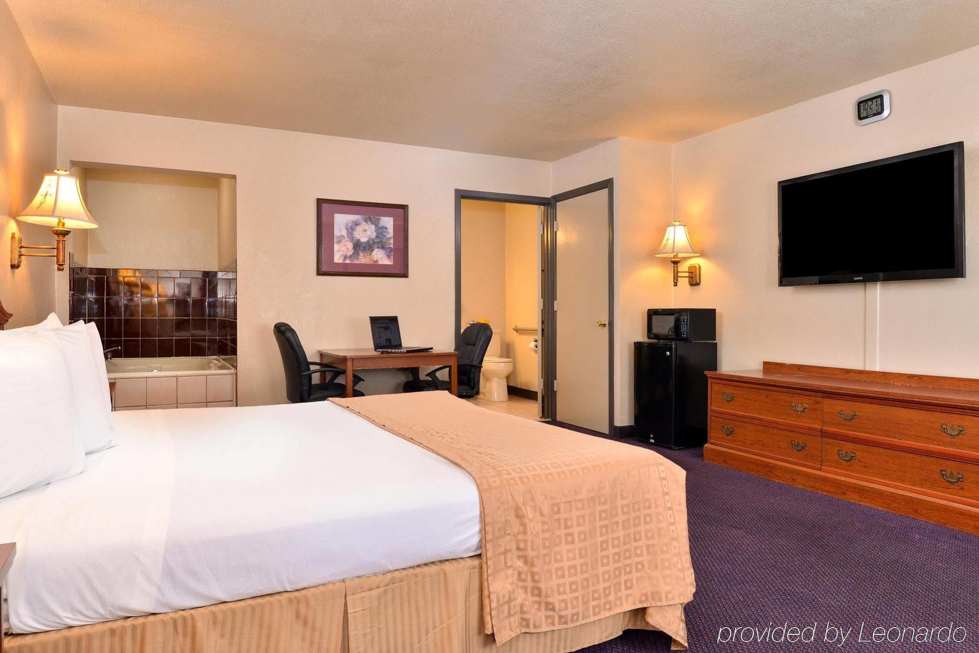 Quality Inn & Suites New Boston Exteriér fotografie