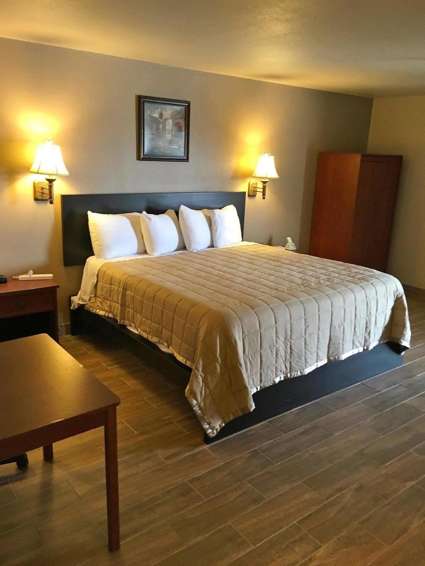 Quality Inn & Suites New Boston Exteriér fotografie